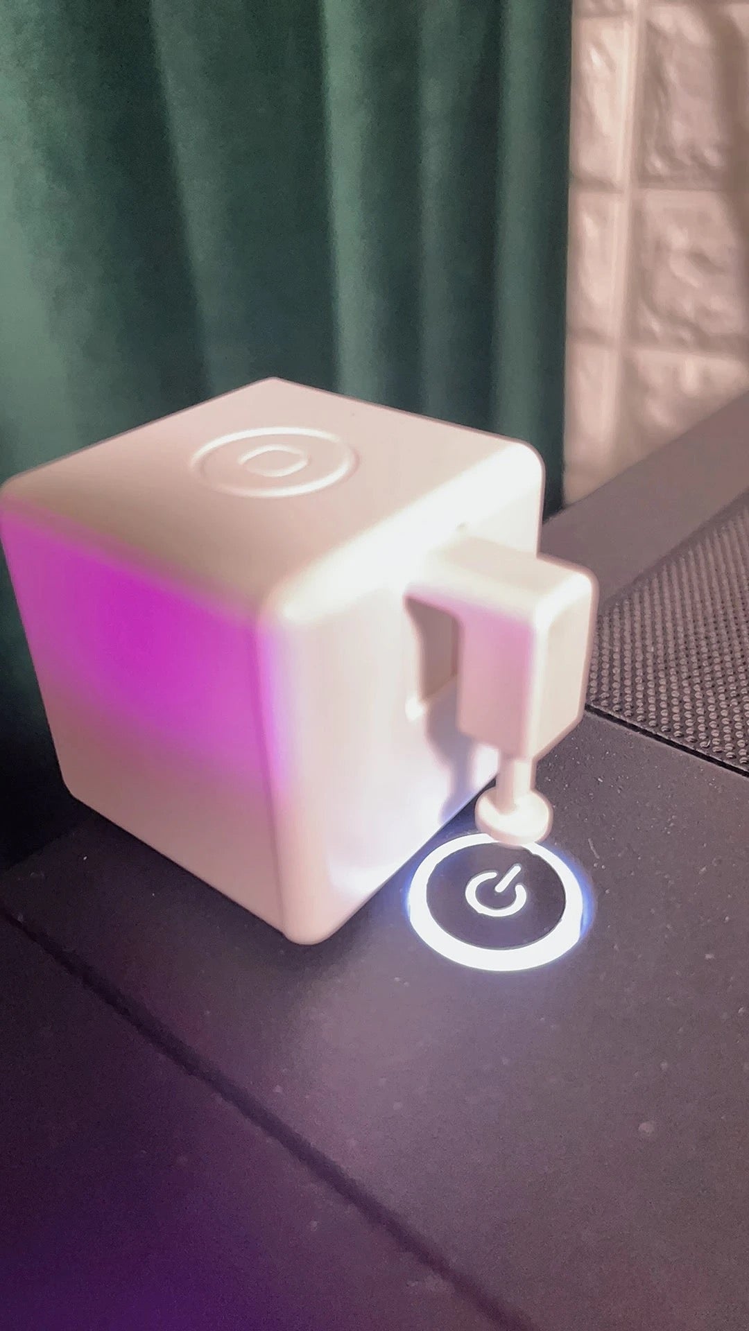 Robot de dedo inteligente táctil Tuya Zigbee de tipo C, recargable, con botón pulsador de 5 V, compatible con Alexa, Google Home y Alice.